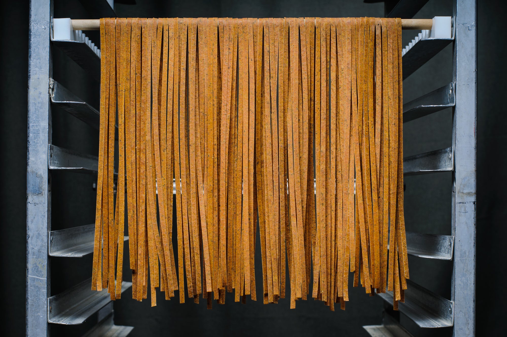 Tomato Basil Fettuccine - 16 oz.